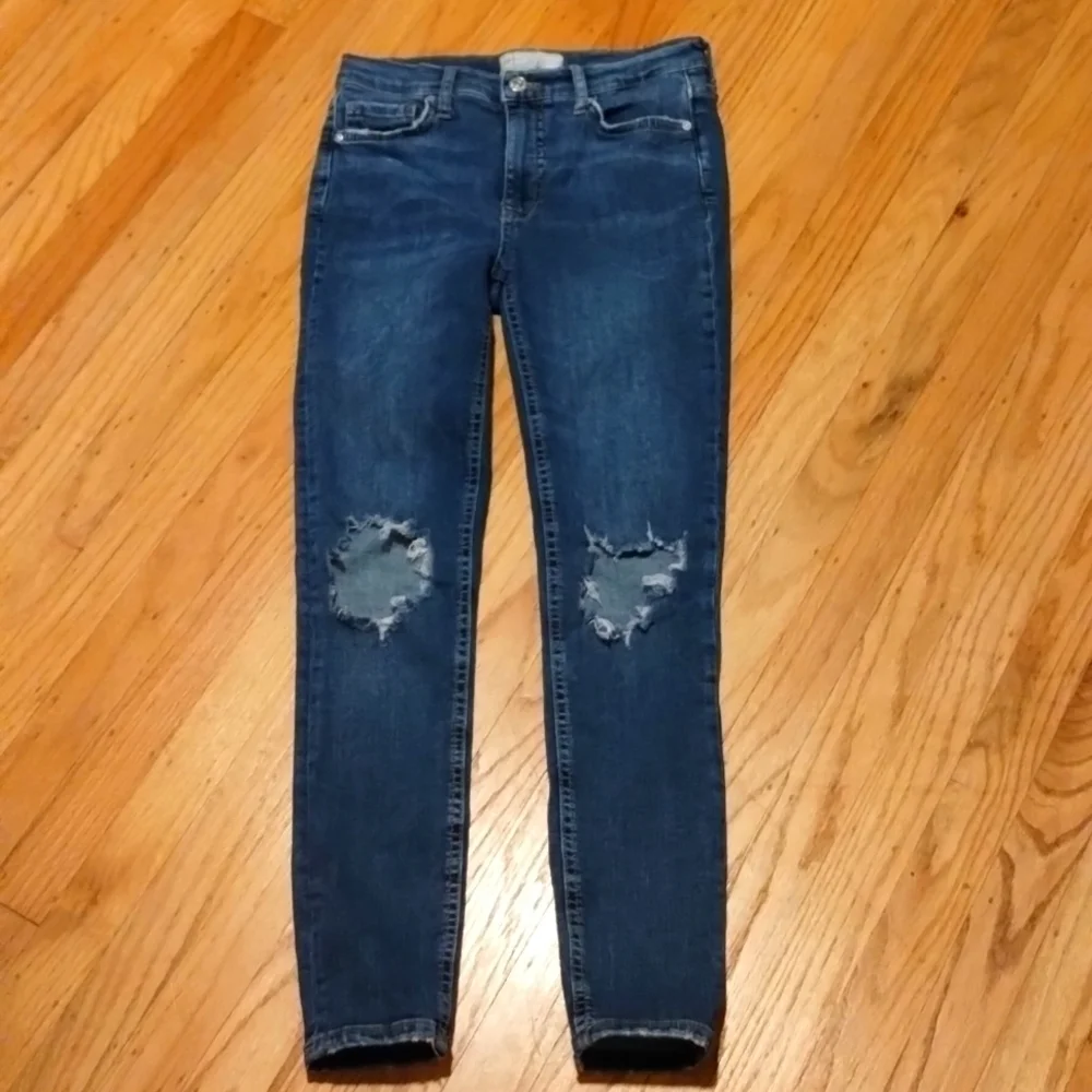 Free People Jean jegging Sz 27 Gently worn but good condition overall